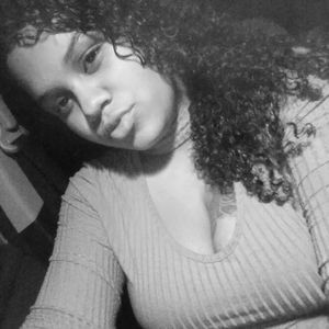 Meet your Posher, Alexia